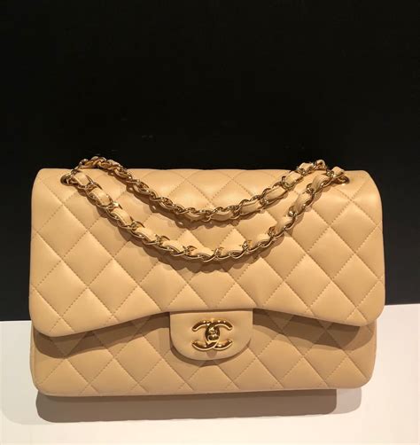 maxi classic handbag Chanel